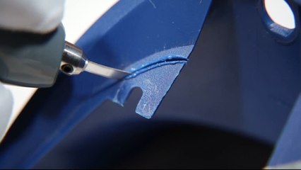 UC TUIREL WOYO Ultrasonic Cutter Cutting Plastics Hobby Tool Usage Video