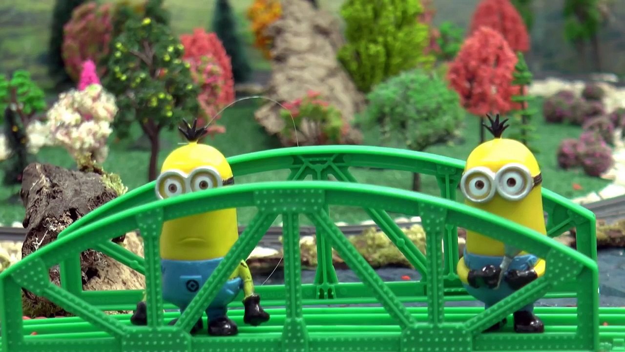 Thomas and Friends Dragons with Peppa Pig Minions and Play Doh | Toys Trains Stories Jugue