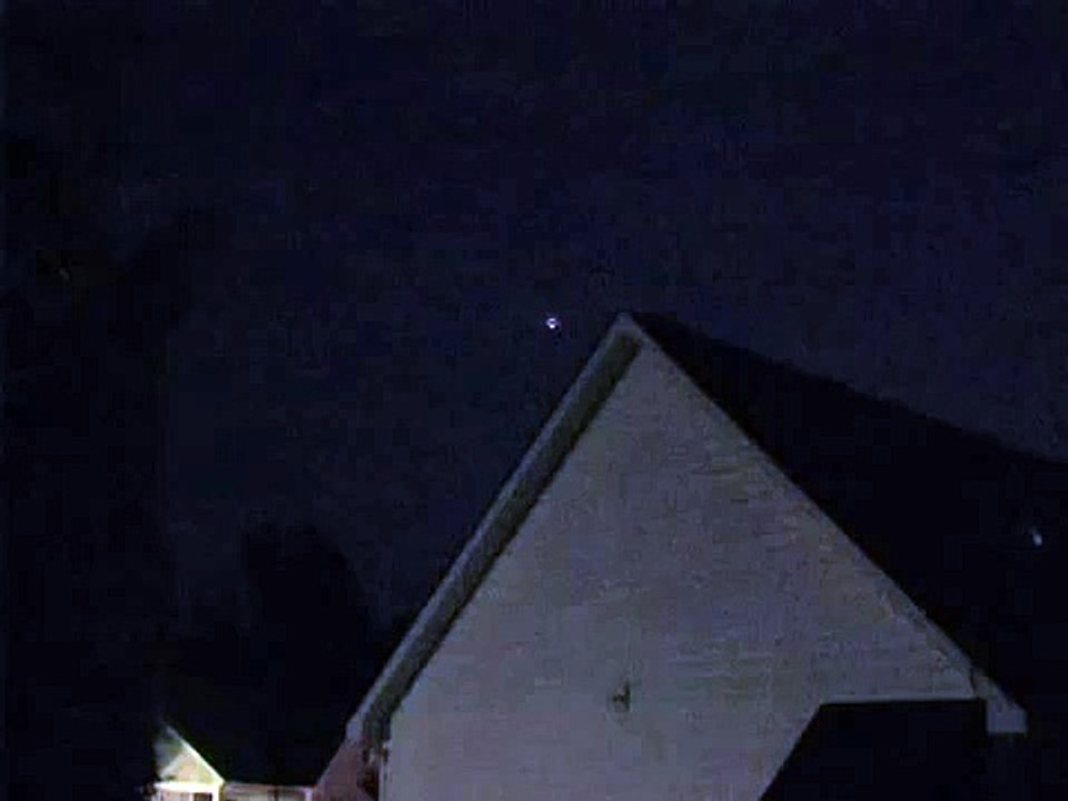 Strange Sky Sounds, Mysterious Blasts, UFOs And Russian Troops; What Do They Have In Commo