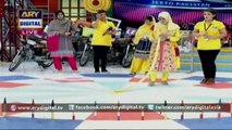Girl won a LED TV by playing this amazing game  in 'Jeeto Pakistan'