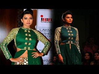 Ravishing Gauhar Khan at Lakme Fashion Week 2014 | Latest Bollywood News