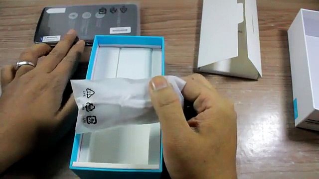 Lenovo Vibe K4 Note Unboxing and Hands On