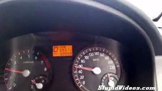 Guy Films Odometer Rolling Over to 100,000 km