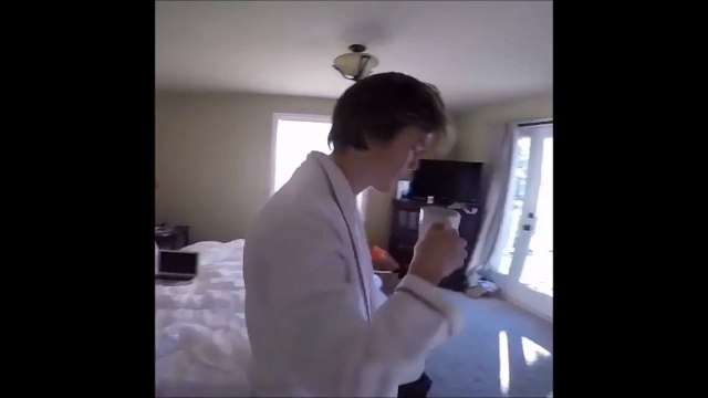 Se jeter du balcon au réveil! Skieur taré