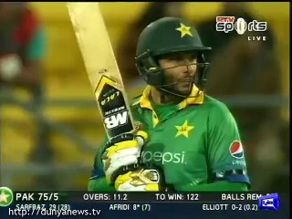 Afridi fails to get back at Sanaullah through performance in third T20I, goes on 8