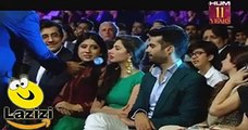 Fight Between Mahira Khan and Vasay Chaudhry in Hum TV Awards Show