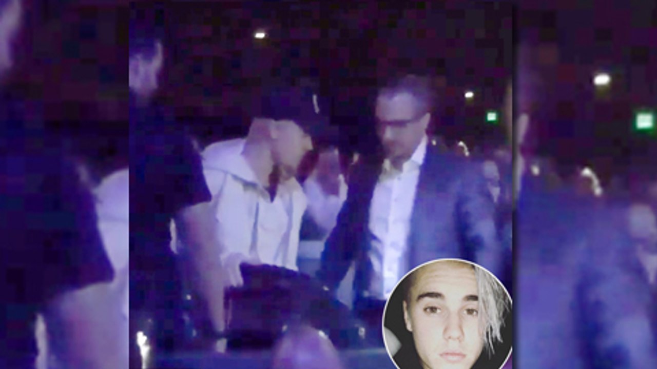 OOPS!! Justin Bieber Trips At Jennifer Lopez Las Vegas Show