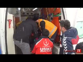 Yolcu midibüsü TIR' a çarptı: 2'si çocuk, 11 yaralı