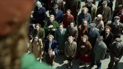 BROOKLYN - TV Spot Looking Review (Now Playing) [HD, 720p]