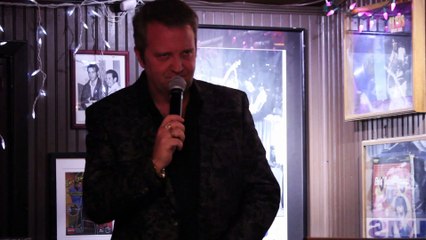 Colin Paul sings 'True Love Travels On A Gravel Road' Marlowes Jan 6th 2016