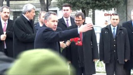 Adalet Bakanı Bozdağ Sultanahmet Meydanı'nda