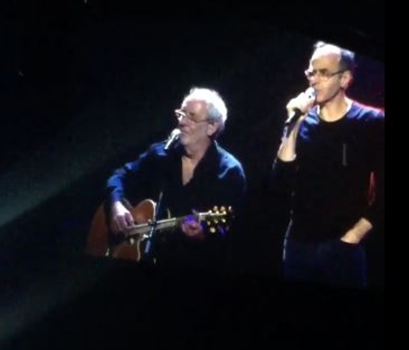 Jean-Jacques Goldman chante "Oh Marie" pour les Enfoirés 2016