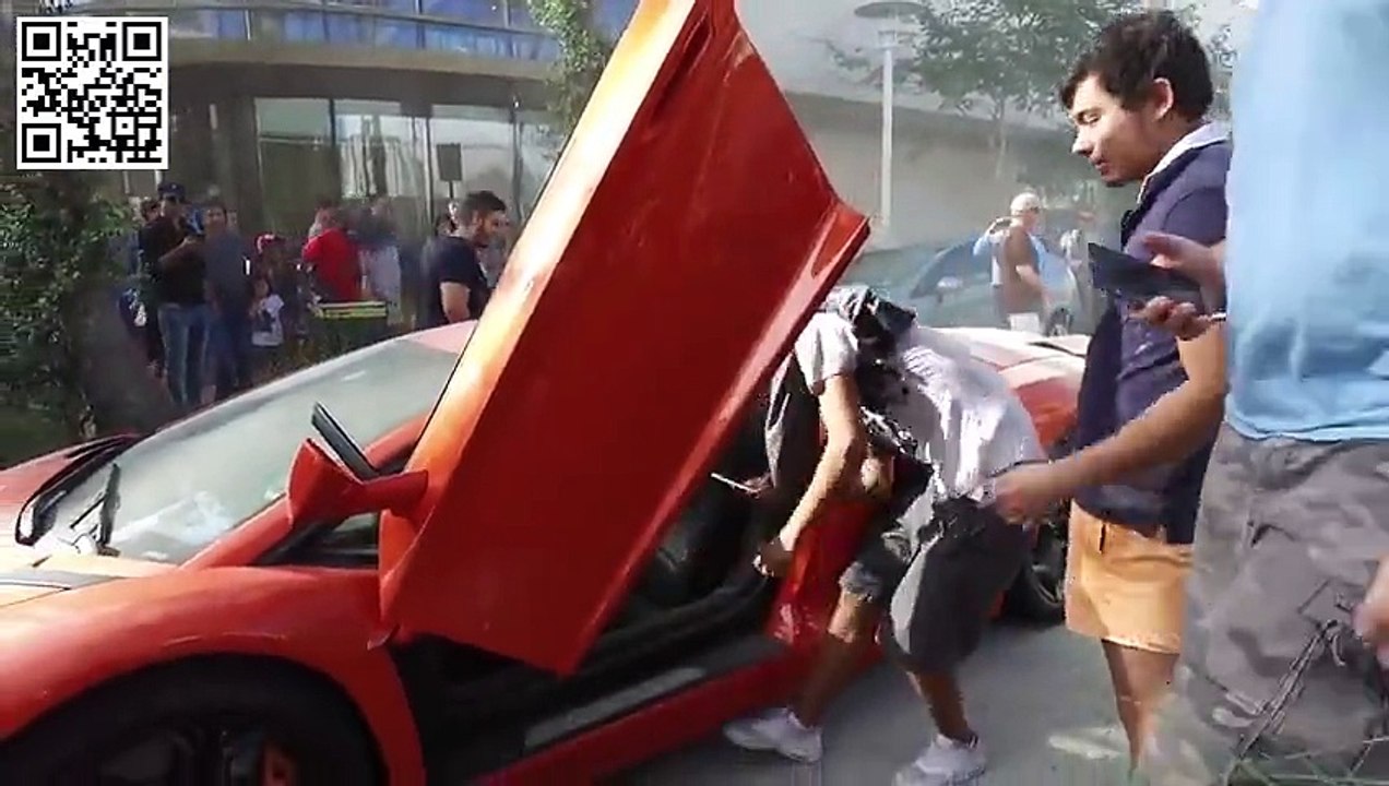 Lamborghini on Fire in South Beach Miami - YouTube