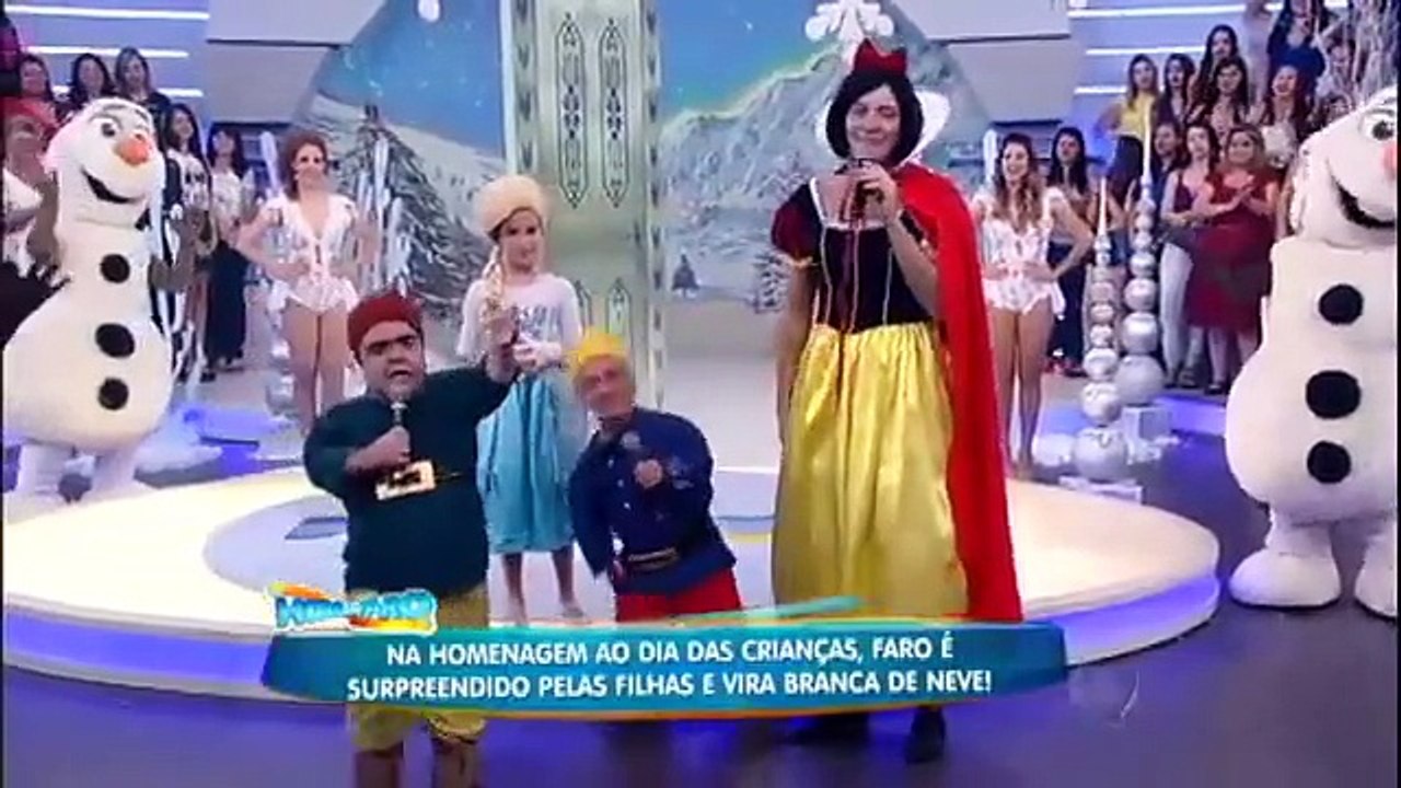 Hora do Faro 11_10_2015 #4 Para o Dia das Crianças, Faro é surpreendido pelas filhas e vira