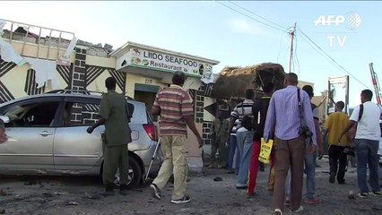 At least 19 dead in Somalia restaurant attack