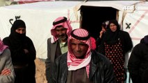 مفوض الأمم المتحدة للاجئين يتفقد النازحين السوريين في لبنان