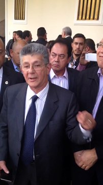 Ramos Allup le pidió a periodista de VTV leer el código de ética del periodista