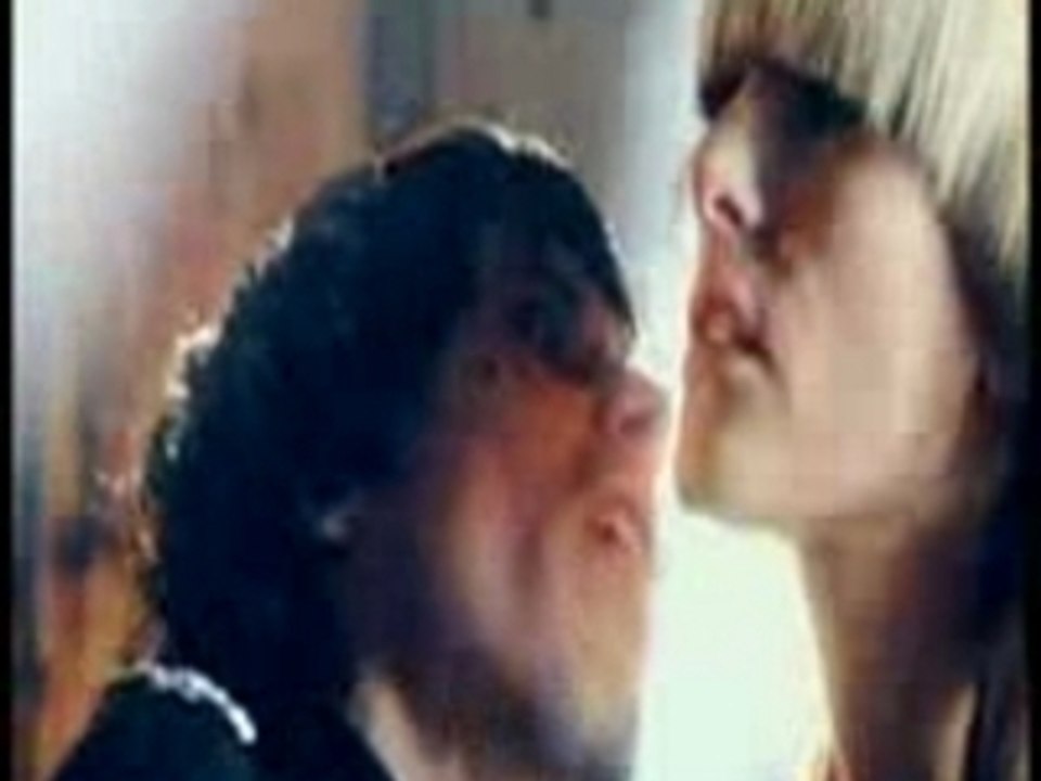 IAMX - Spit It Out