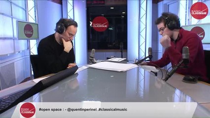 Open space - au bureau, le mi-temps assis-debout.mp4