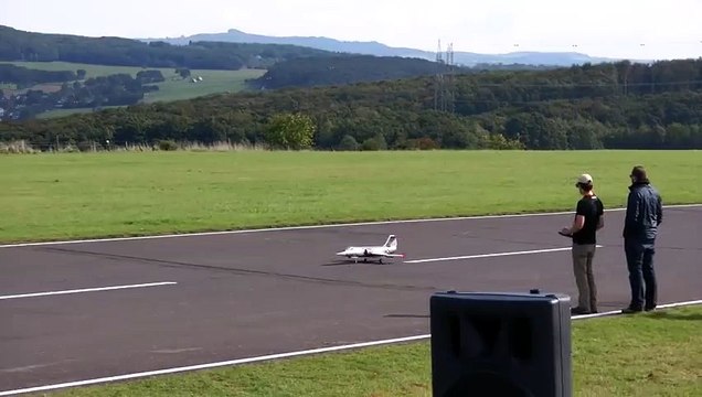 F-10G STARFIGHTER RC JET CRASH !!! RC SCALE MODEL EDF JET VERY HARD LANDING / Jetpower Messe 201 Hobby And Fun