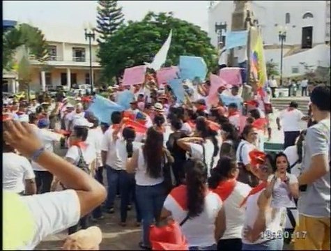 Trabajadores municipales impagos salieron a protestar en las calles
