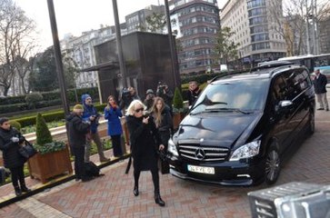 Koç Ailesi, Taziyeleri Kabul Ediyor