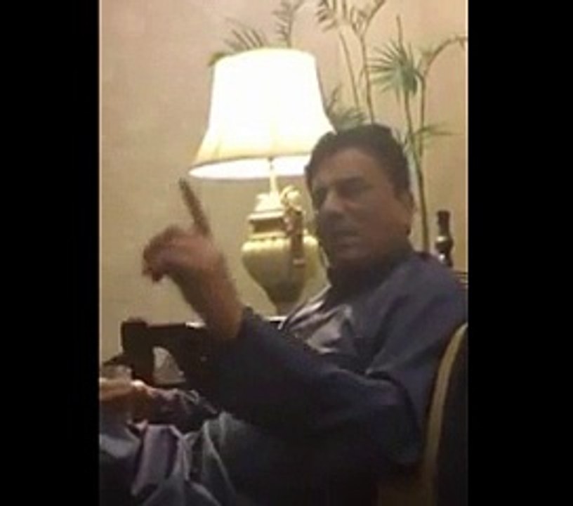 Naeem Bukhari Calls Terrorists as -Kuttay- and Bashes Molvi and Madrassa -