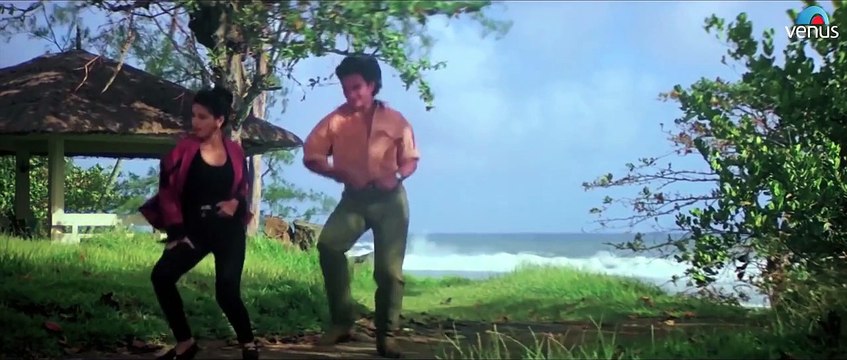 Paas Woh Aane Lage Zara Zara - Main Khiladi Tu Anari -Full Video Songs 720p Hd