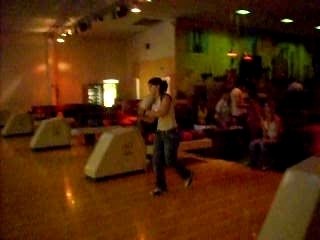 Amandine in Action: Bowling Fun and Fails 🎳