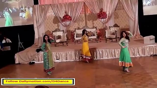 Indian Girls Wedding Dance - Balam Pichkari Reloaded - HD