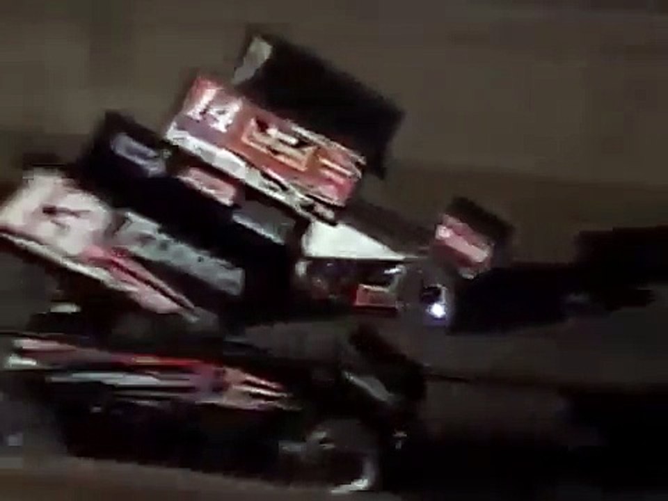 NASCAR driver Tony Stewart Hits Kevin Ward, Jr , in Sprint Car Race | DISCRETION ADVISED