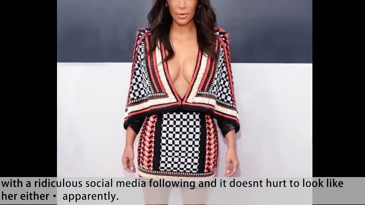 Meet Kamilla Osman: The Canadian Blogger Who Looks Just Like Kim Kardashian