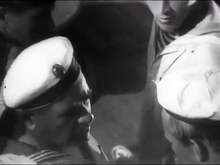 Le cuirassé Potemkine ( Sergei Mikhailovich Eisenstein) - Film Complet en Français  VOST