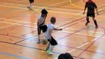 Muhteşem Yeteneklere Sahip Küçük Futbolcu (2) (Trend Videolar)