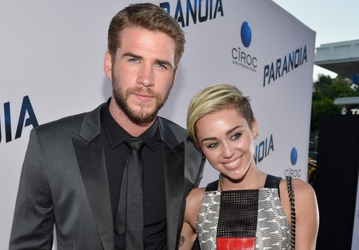 Miley Cyrus & Liam Hemsworth Engaged Again! (UPDATE)