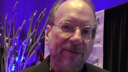 [NAMM] Craig Anderton demos the Cakewalk Gibson Electric Bass pack for Rapture