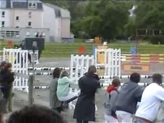 Pauline & Mefie toi,  barrage CRE 07