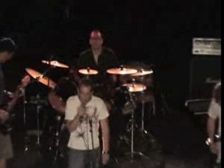 DeVon - Feel the End - Live EVE 18 Avril 2007