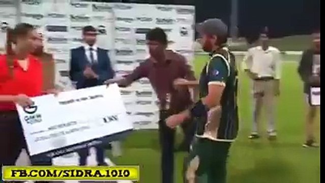 (1) Comedy Express - وہ 2 مسلمان کھلاڑی جنہوں نے پوری دنیا کو حیران کیا