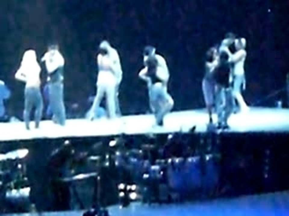 CONCERT PARIS BERCY 22 MAI 2007