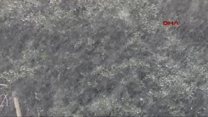 İstanbul'da Kar Yağışı Etkili Oluyor-1