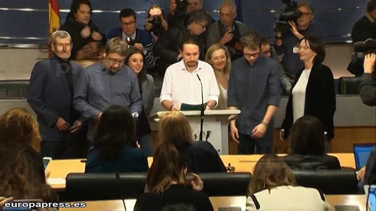 Iglesias propone a PSOE un pacto junto a IU