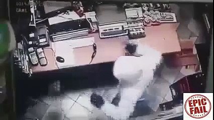 Latest 2016 Thieves Funny Fails Compilation | FailCentral