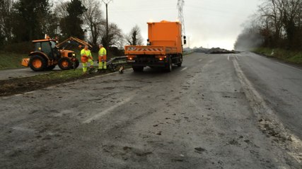 Crise agricole : nettoyage de la RN12