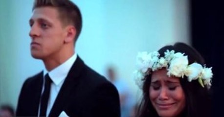 Düğünde Sürpriz! Gelinle Damat da Dayanamayıp Katıldı