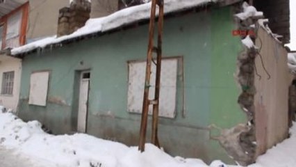 Ağrı Harabede Yaşam Mücadelesi