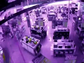 Eerie CCTV footage of the Christchurch Earthquake Sep 2010 Biggest Earthquakes