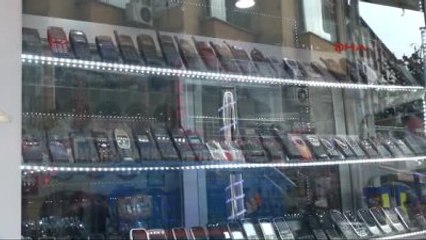 Elazığ Bu da Cep Telefonu Koleksiyoncusu