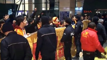 Galatasaray Ankara'da coşkuyla karşılandı!