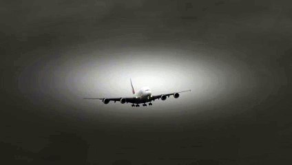 Crosswind Landing Emirates A38Manchester Airport  Video Arts